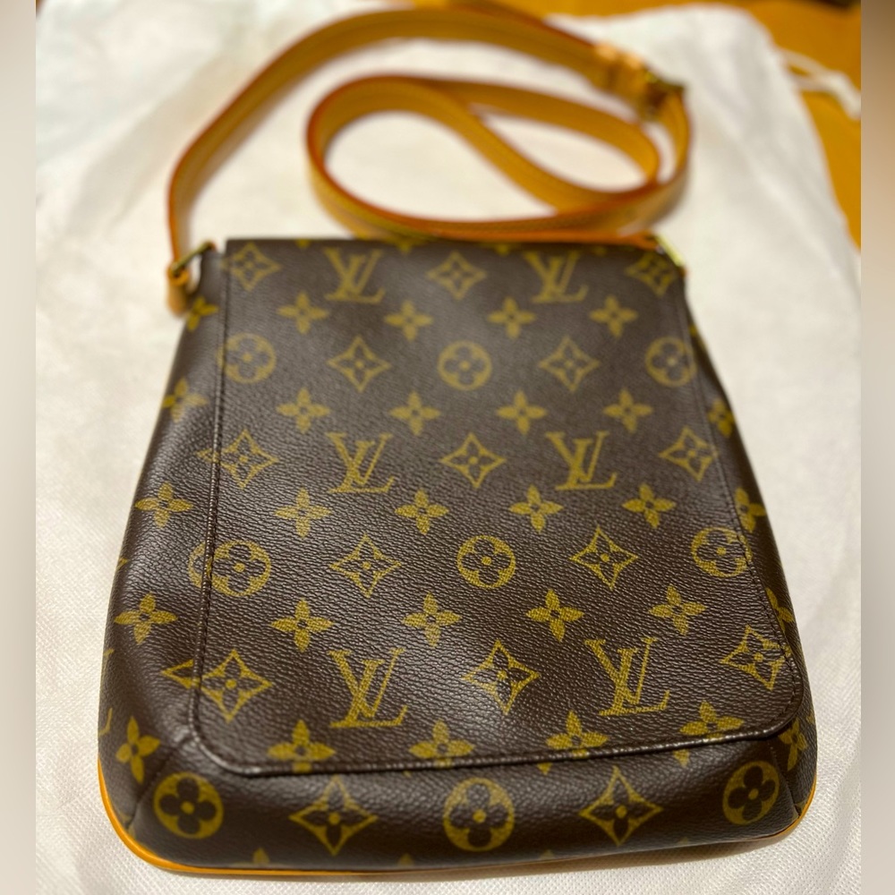 Louis Vuitton Monogram Salsa Musette crossbody bag